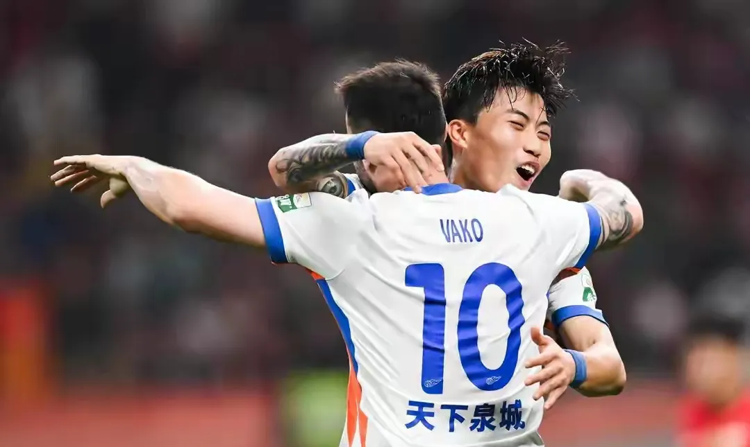 今夜中超焦点战,门兴格拉德巴赫遗憾出局,赛场秩序良好,训练强度明显提升 今夜中超焦点战,门兴格拉德巴赫遗憾出局,赛场秩序良好,训练强度明显提升